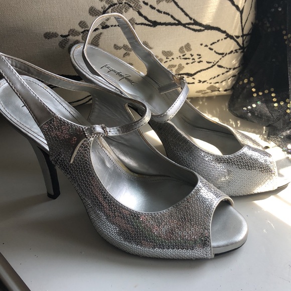 Jacqueline ferrar silver sequined sling back peep toe heels - Picture 2 of 5